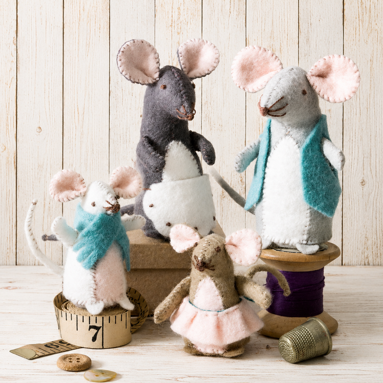 Felt Craft Kit ~ Mouse Family
