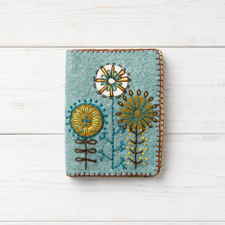 Felt Craft Mini Kit ~ Needle Case